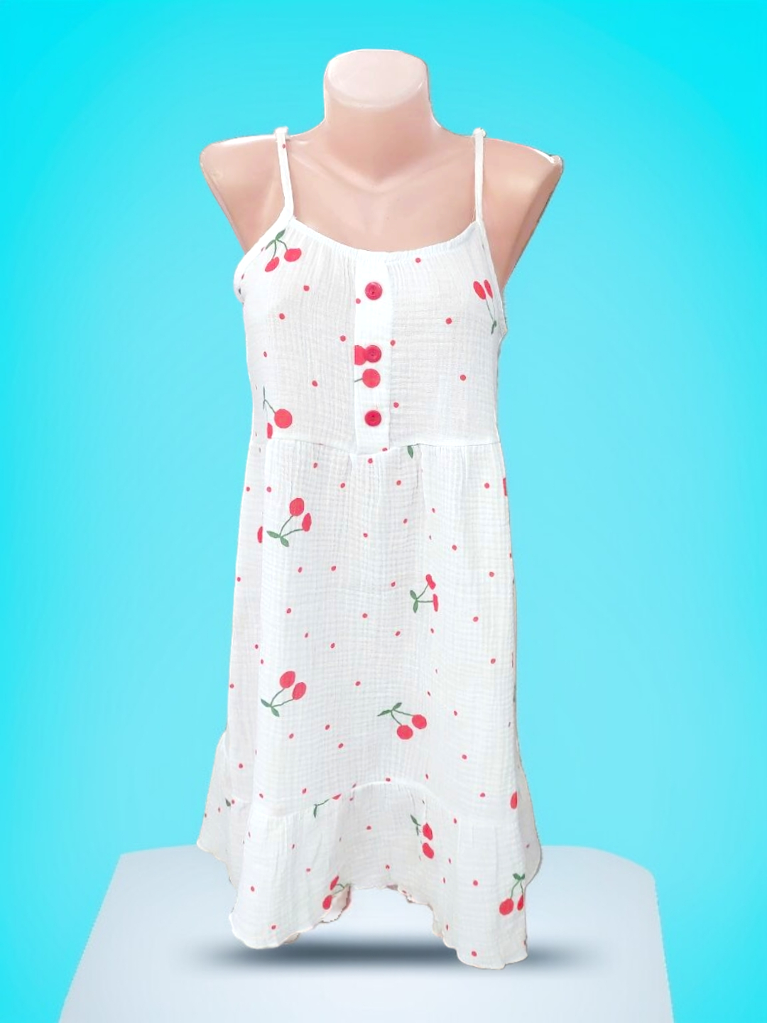 Men külotsiz ziyofatga bordim va qolga tushdim.