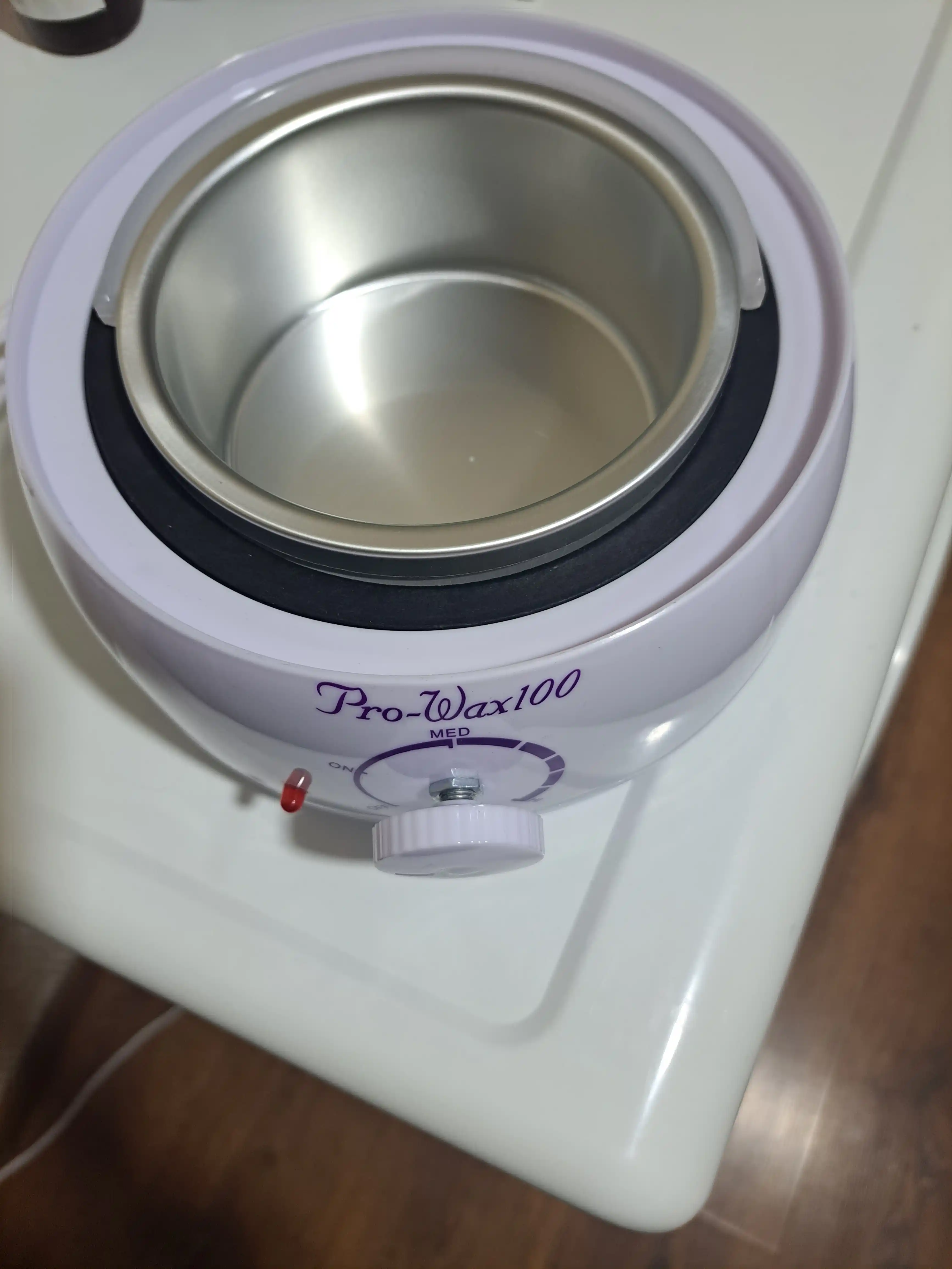 Mum granulasini erituvchi uskuna qozon Pro Wax 100, depilyatsiya uchun