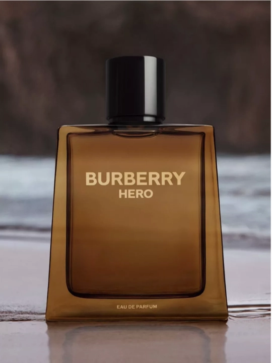 Burberry Hero Eau de Parfum Erkaklar atiri Burberry Hero Eau de Parfum, 100 ml - 