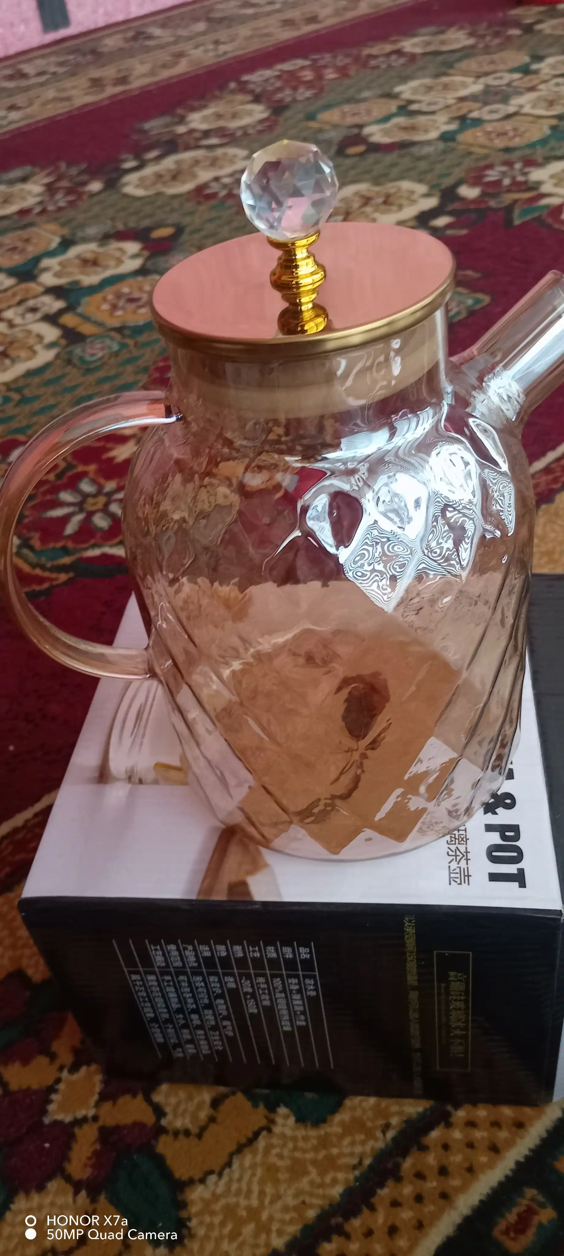 Issiqlikka chidamli shishadan, prujina elakli shisha choynak