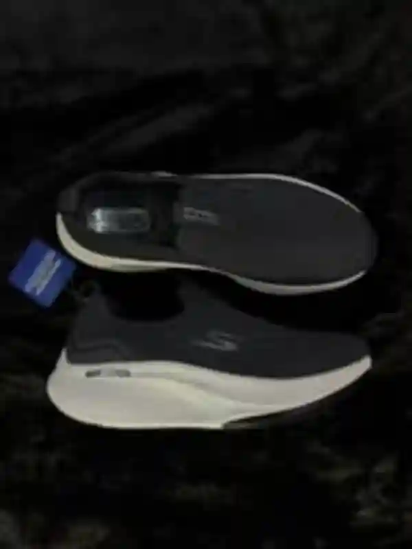 Skechers gowalk max walker Titus 216581 — кроссовки для весны и