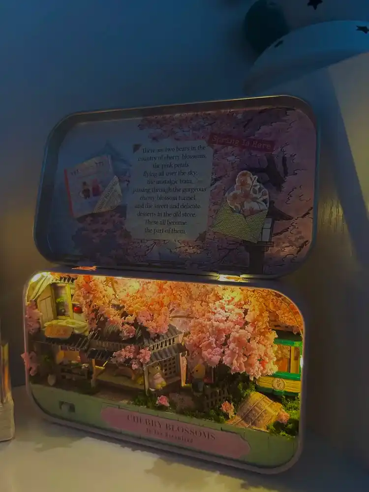 DIY rumboks “Sakura gullashi” yorug‘lik bilan, konstruktor, rus tilidagi yo‘riqnoma
