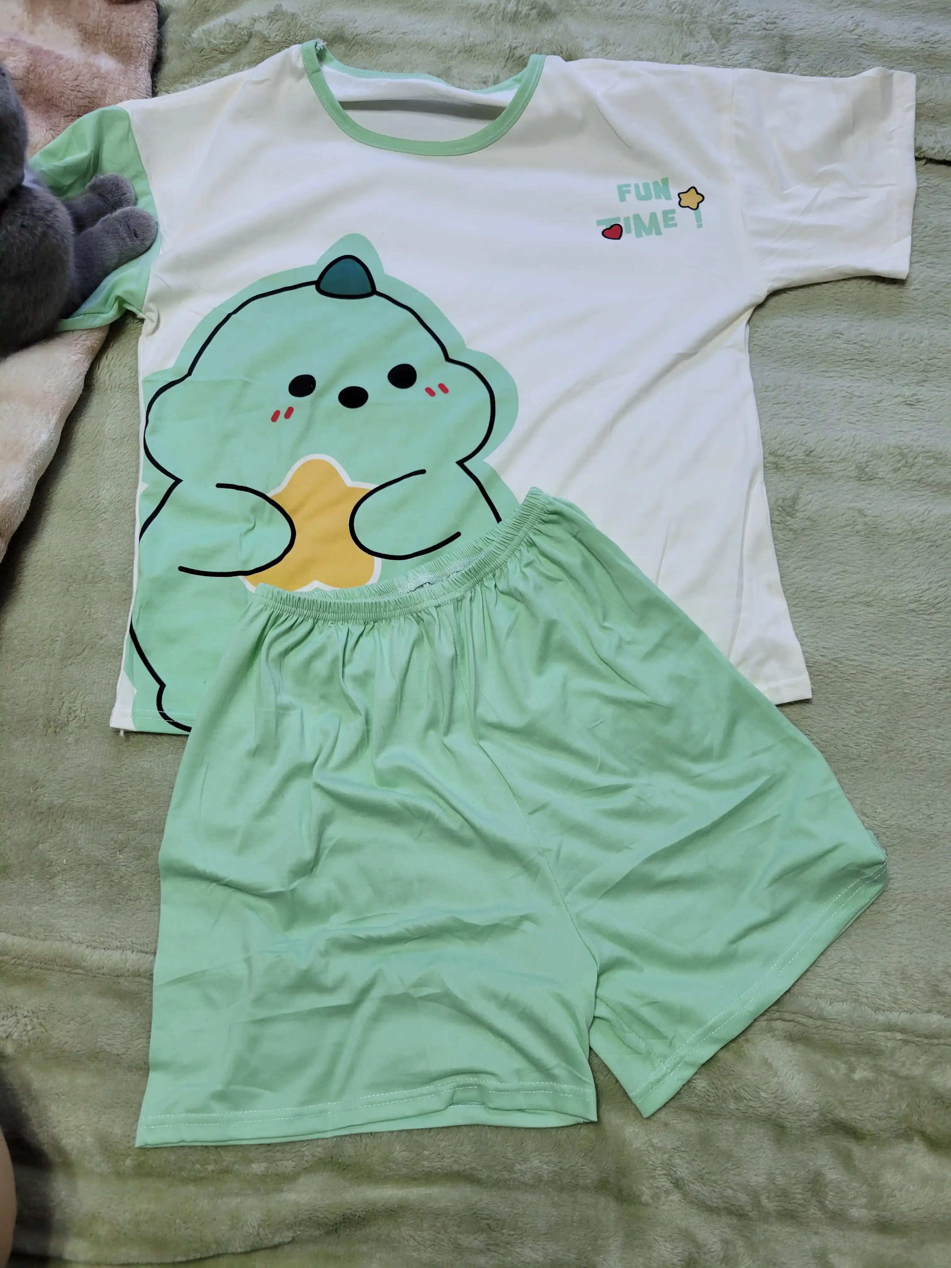 Ayollar pijama to‘plami