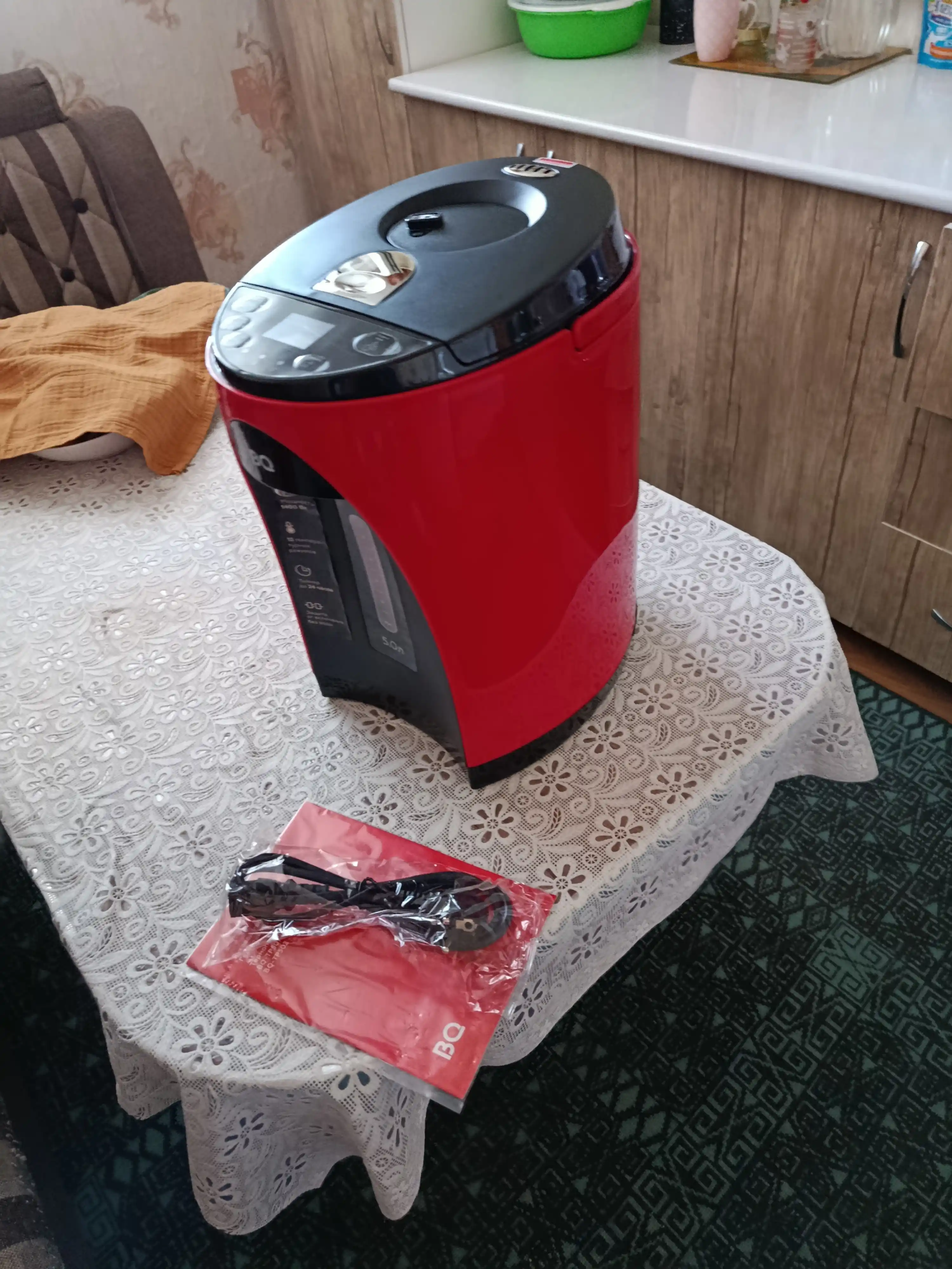 Elektr termopot BQ TP502, quvvati 1400 Vt, oshxona uchun termopot choynak, 5 l