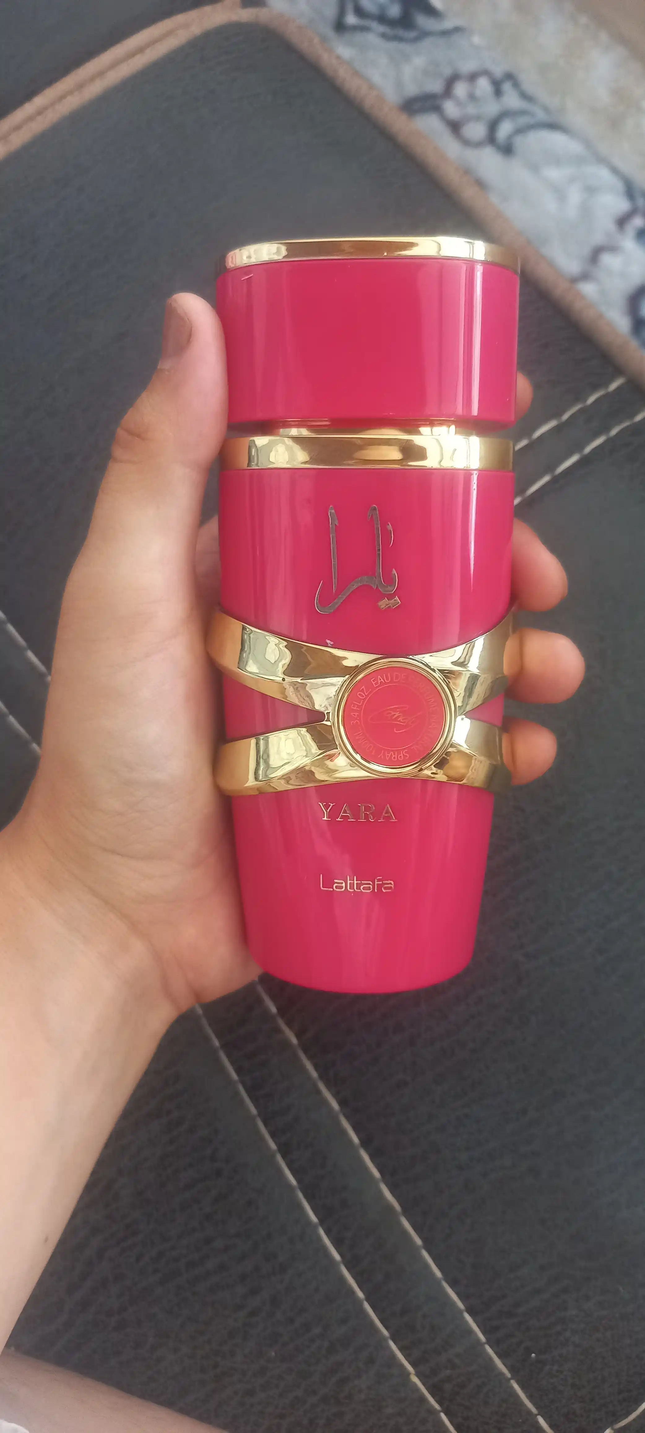 Ayollar uchun parfyumlangan suv Yara Lattafa Parfumes, 100 ml