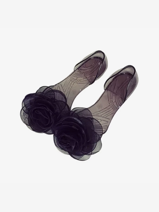 Ayollar poyabzali bahor-yoz uchun