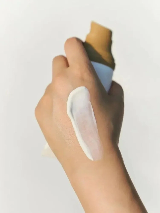 Солнцезащитный крем с центеллой SPF 50+ Skin1004 Madagascar Centella SPF50+ PA++++, 50 мл
