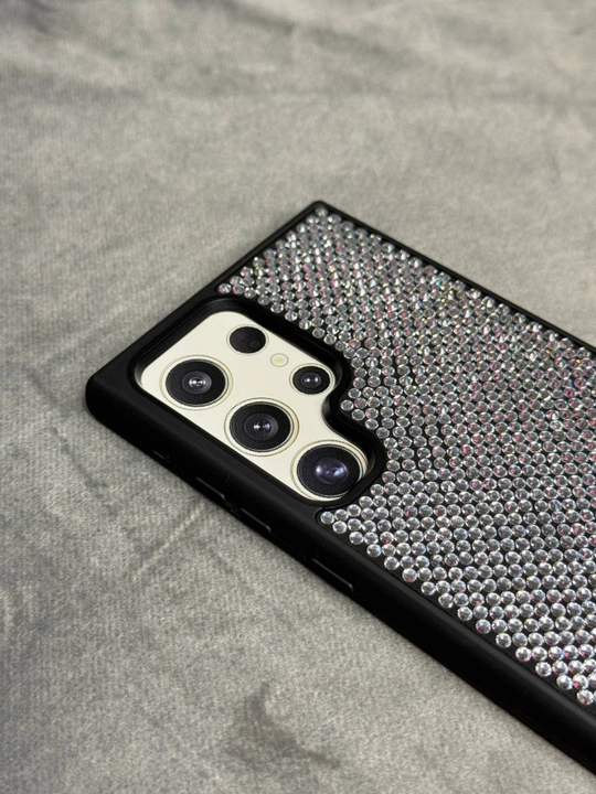 Чехол для Samsung S24Ultra с камнями Swarovski