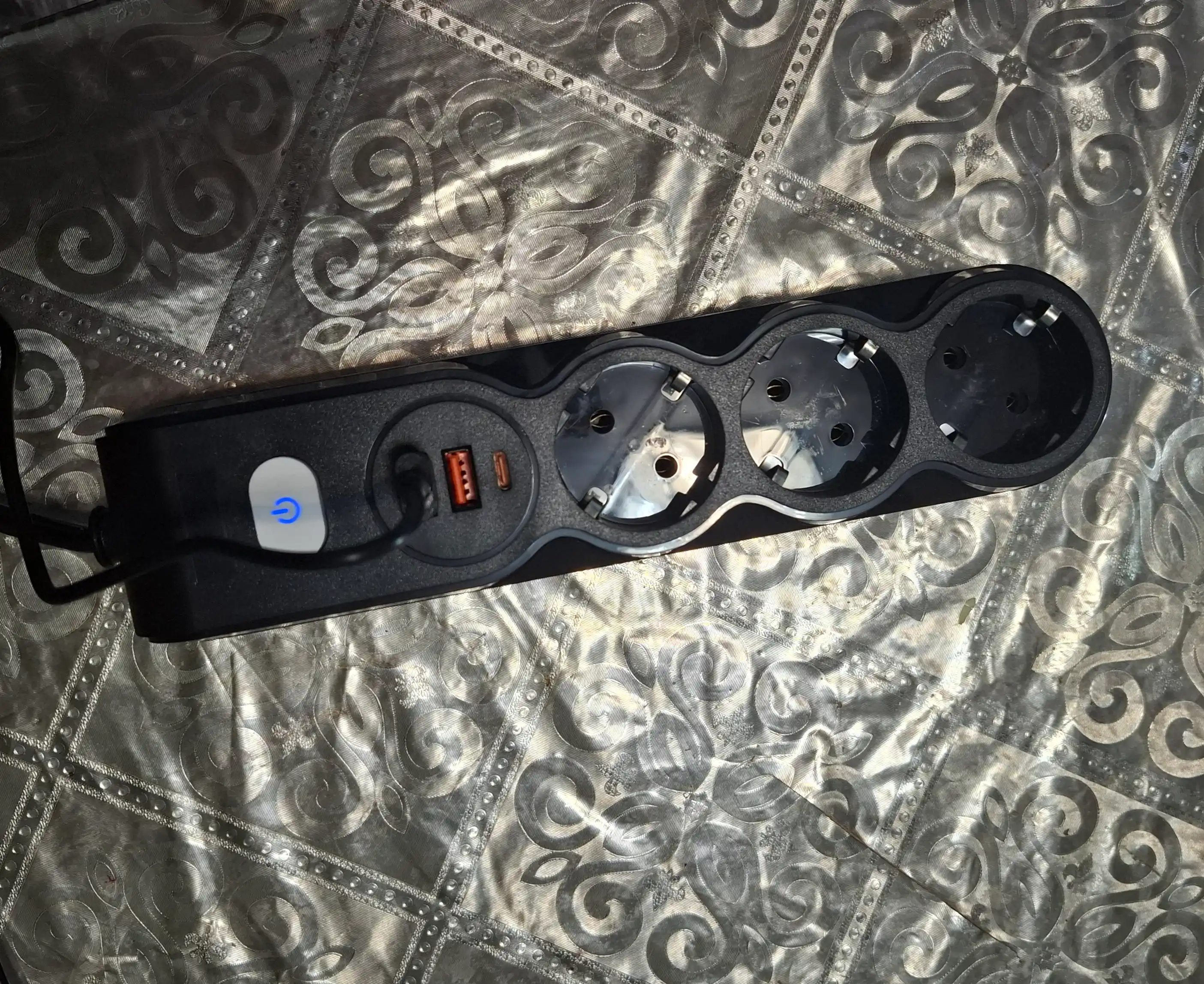 Сетевой фильтр, удлинитель электрический, 3 розетки, 2 USB порта, Type-C, тройник