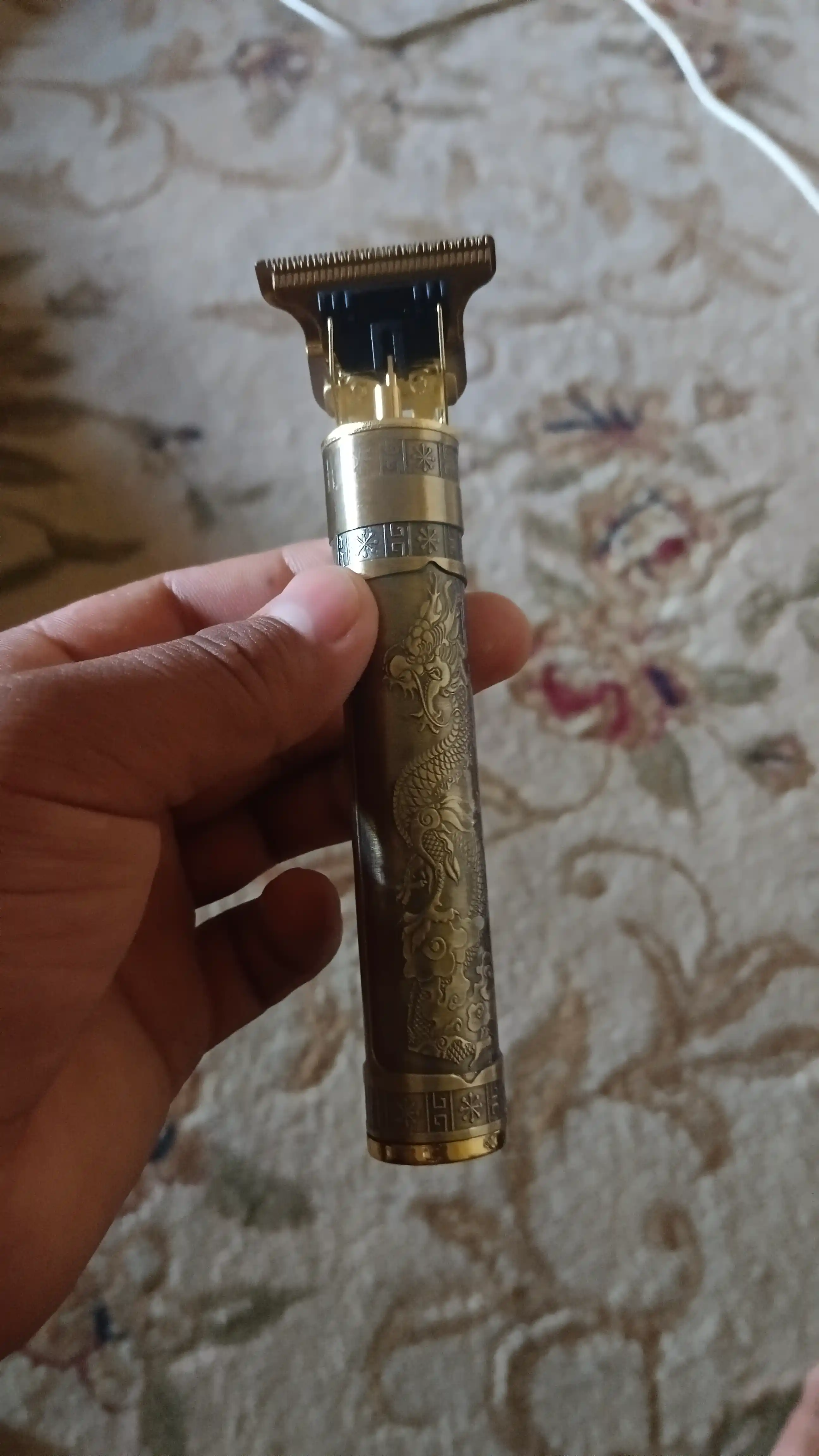 Simsiz trimmer VINTAGE T9, Dragon dizayn, 4 nasadka, 2 soat batareya