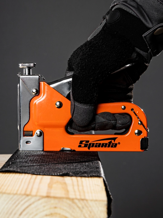 SPARTA mebel stepleri + skobalar 53, 4-14 mm, 200 dona, 42002