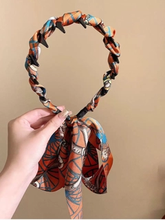 Алый