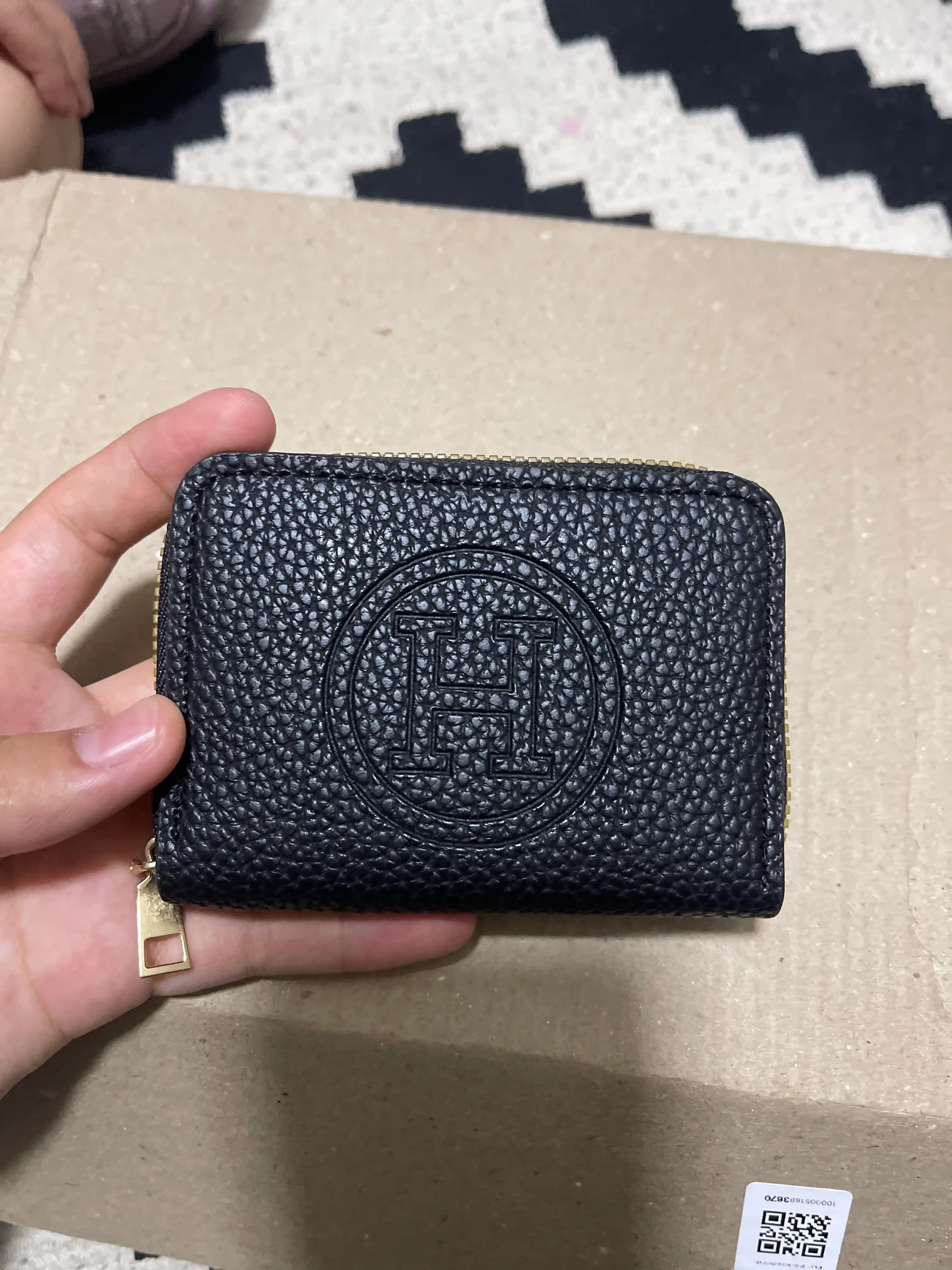 Universal mini hamyon, 11 ta bo'lim, RFID skanerlashdan himoya qilish