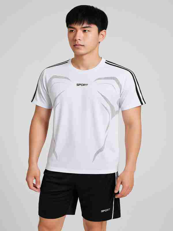 Biri tugatdi, ikkinchisi yaladi Seks rus rejissyor