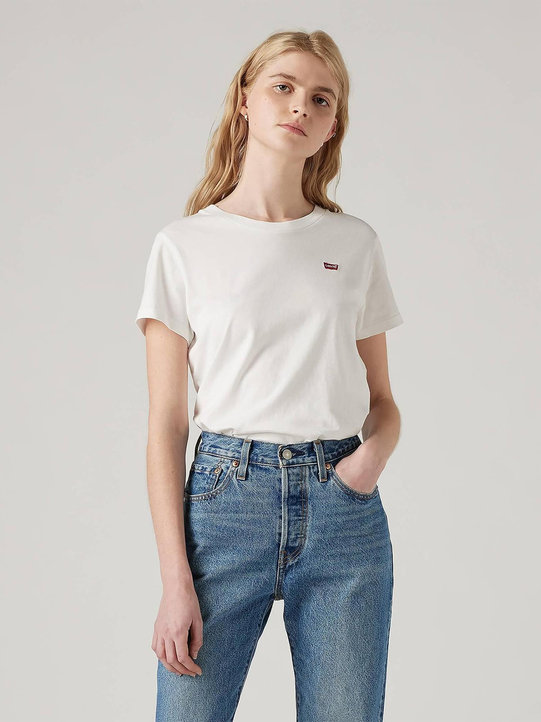 Ayollar futbolkasi Levi's, 39185-0006