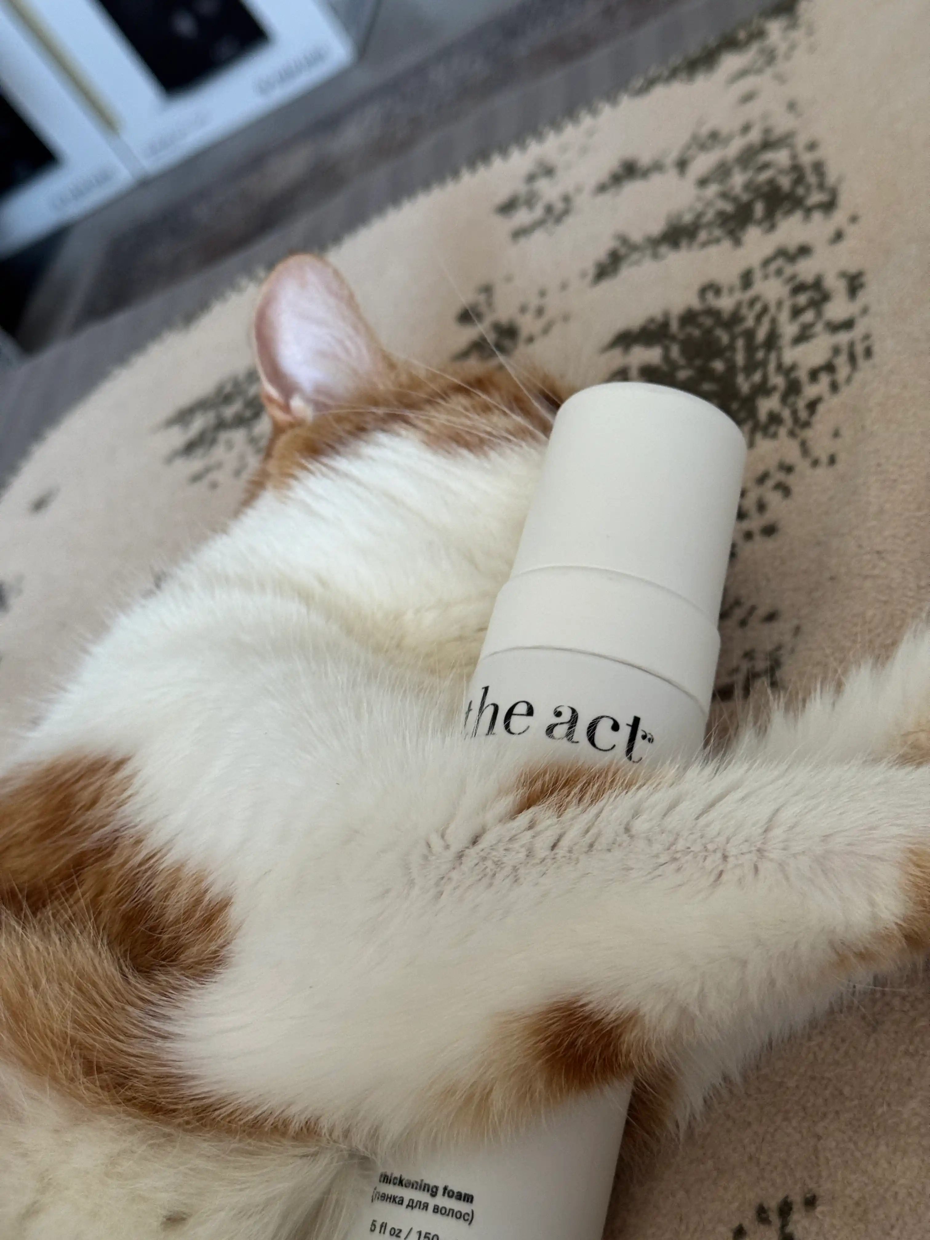 The Act soch turmaklash uchun ko‘pik, hajm berish va styling uchun, 150 ml