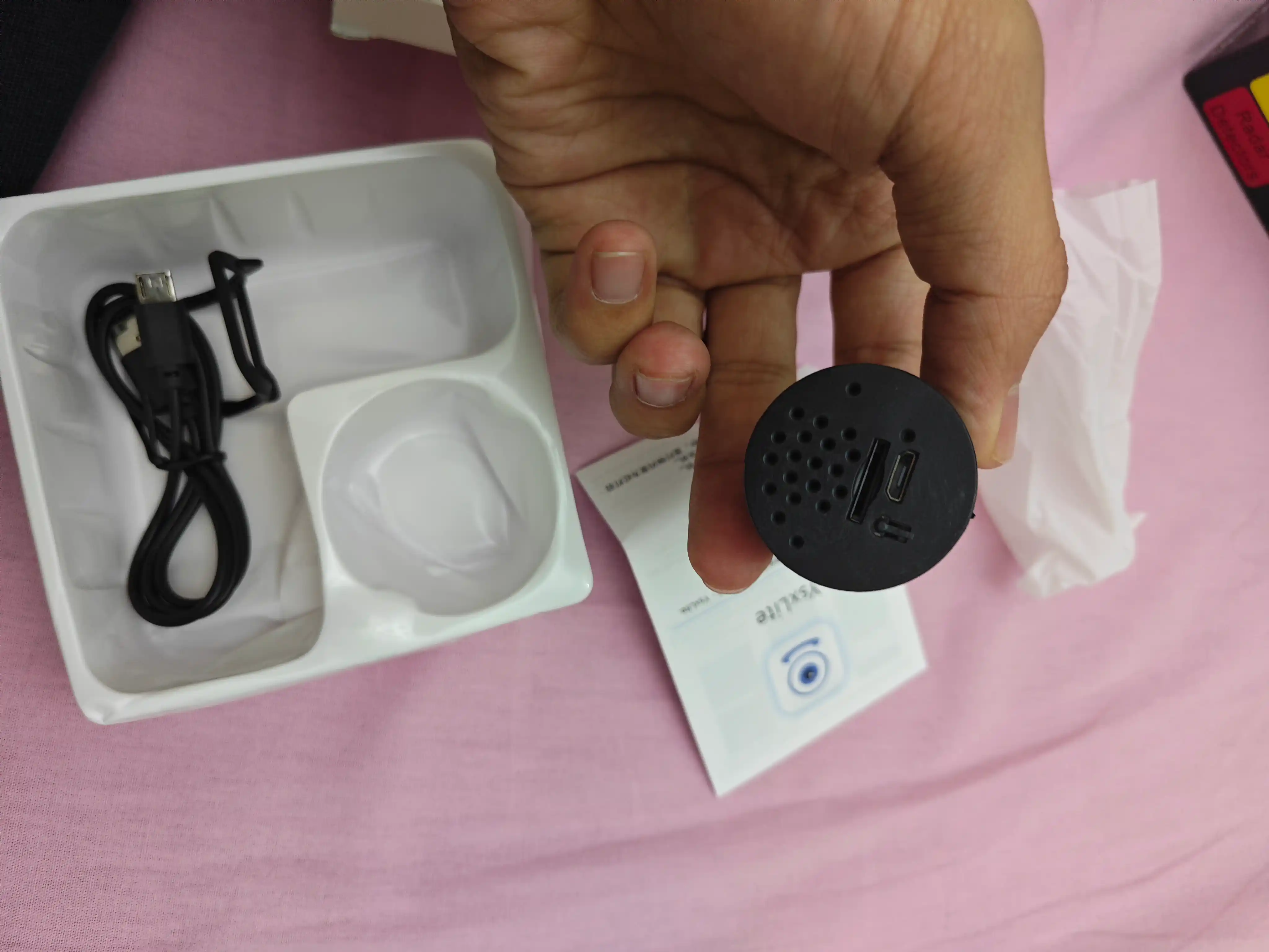 Mini Wi-Fi kamera X5, o'rnatilgan akkumulyator bilan