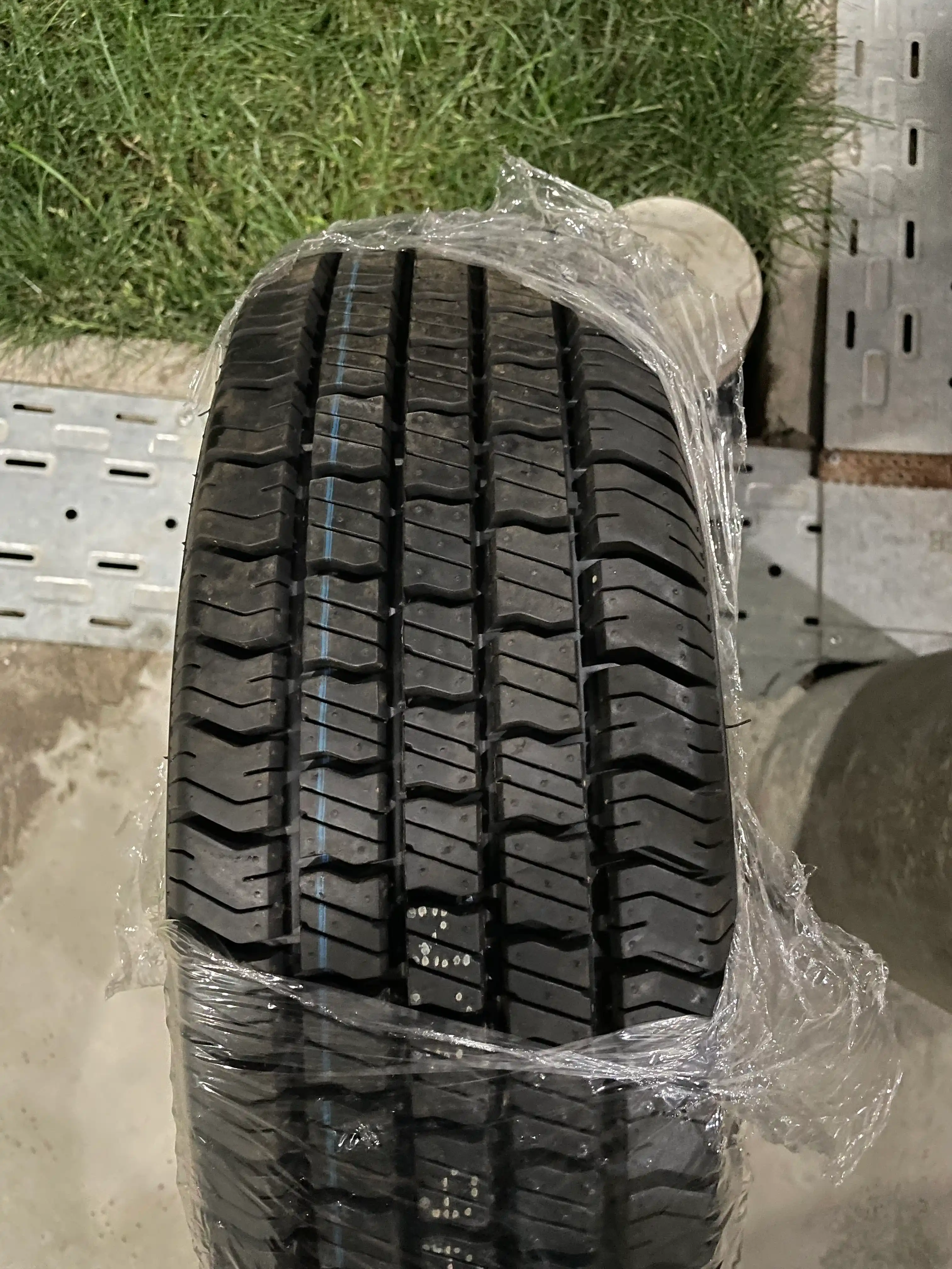 Avtomobil shinasi - NEWMAX N700/ZEROMAX Z700 - barcha mavsumlarga mo‘ljallangan - yumshoq