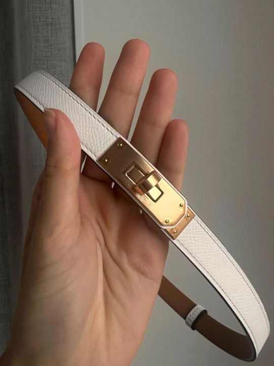 Ayollar kamari, HERMES, turli ranglarda