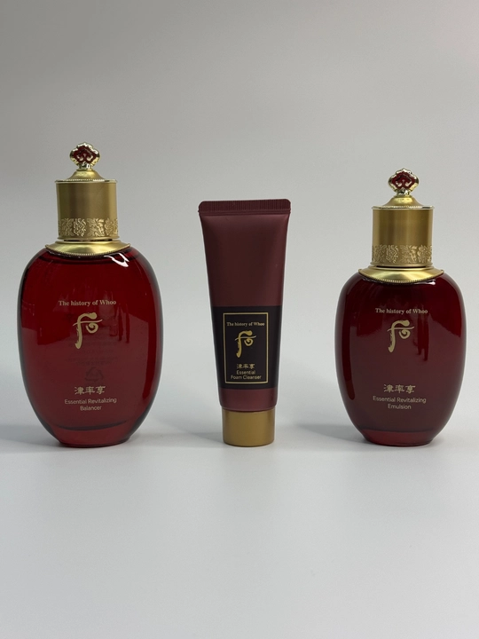 The History of Whoo Jinyulhyang qarishga qarshi tiklovchi vositalar to'plami