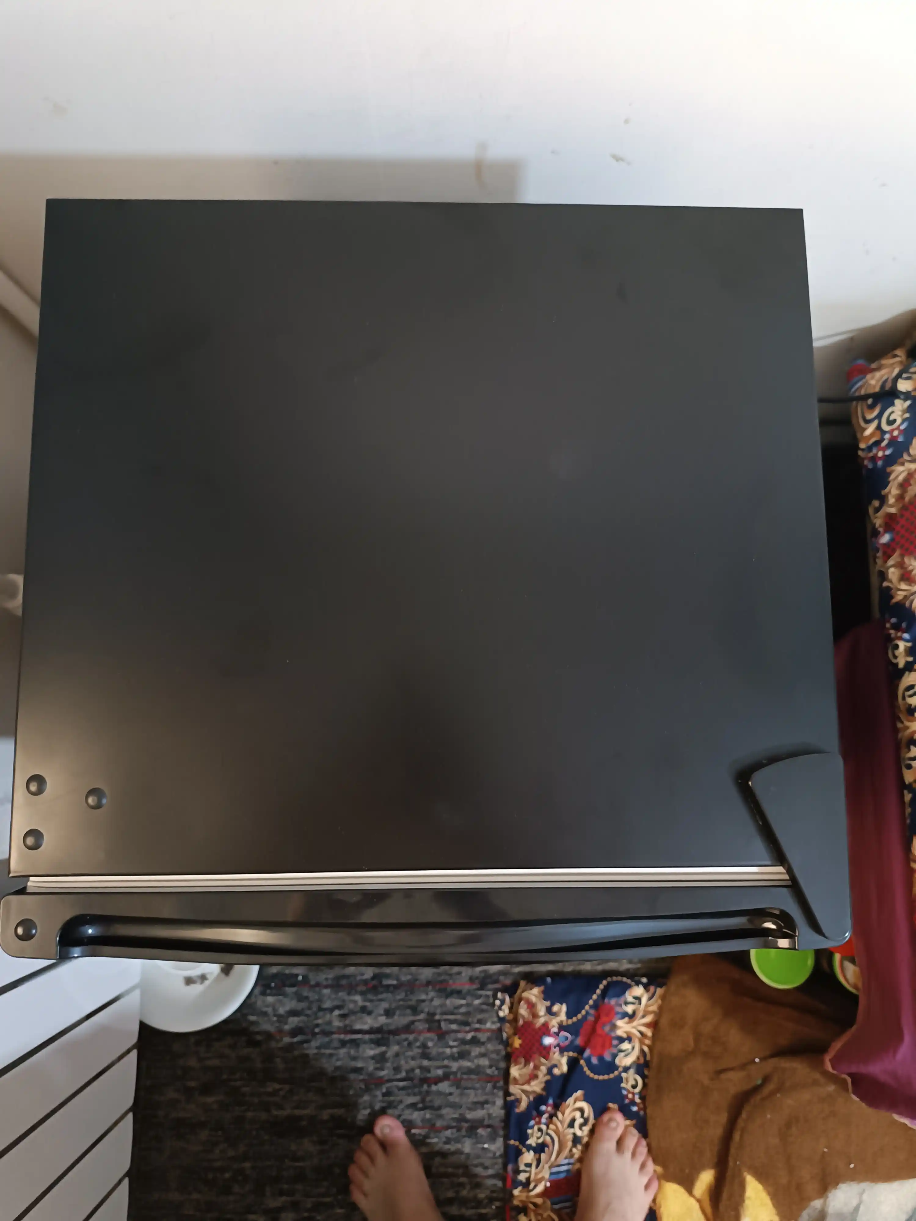 Sovutgich Artel ART-HS117RN, oq, kul rang, jigar rang, 90 litr