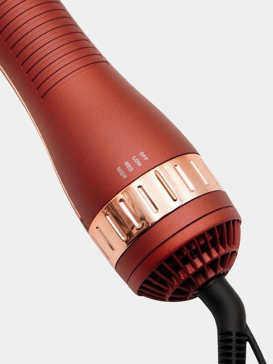 MAC Styler Silk Ceramic – ионизирующая фен-щётка для ваших красивых волос