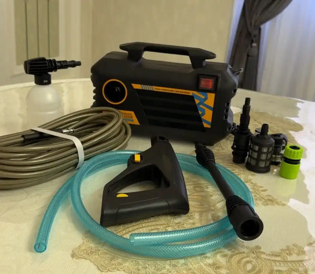 Yuqori bosimli elektr yuvish avto-moykasi 2500 Vt, 120 BAR, penogenerator bilan, apparat