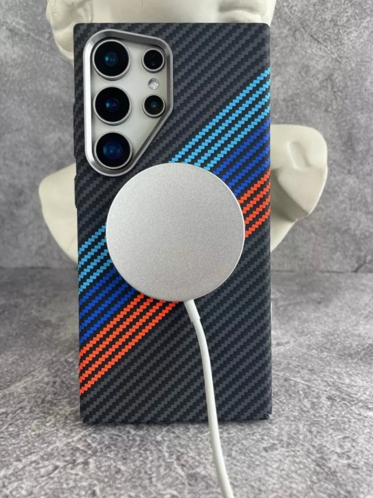 Чехол карбон для Samsung S24 Ultra, S25 Ultra, с Magsafe