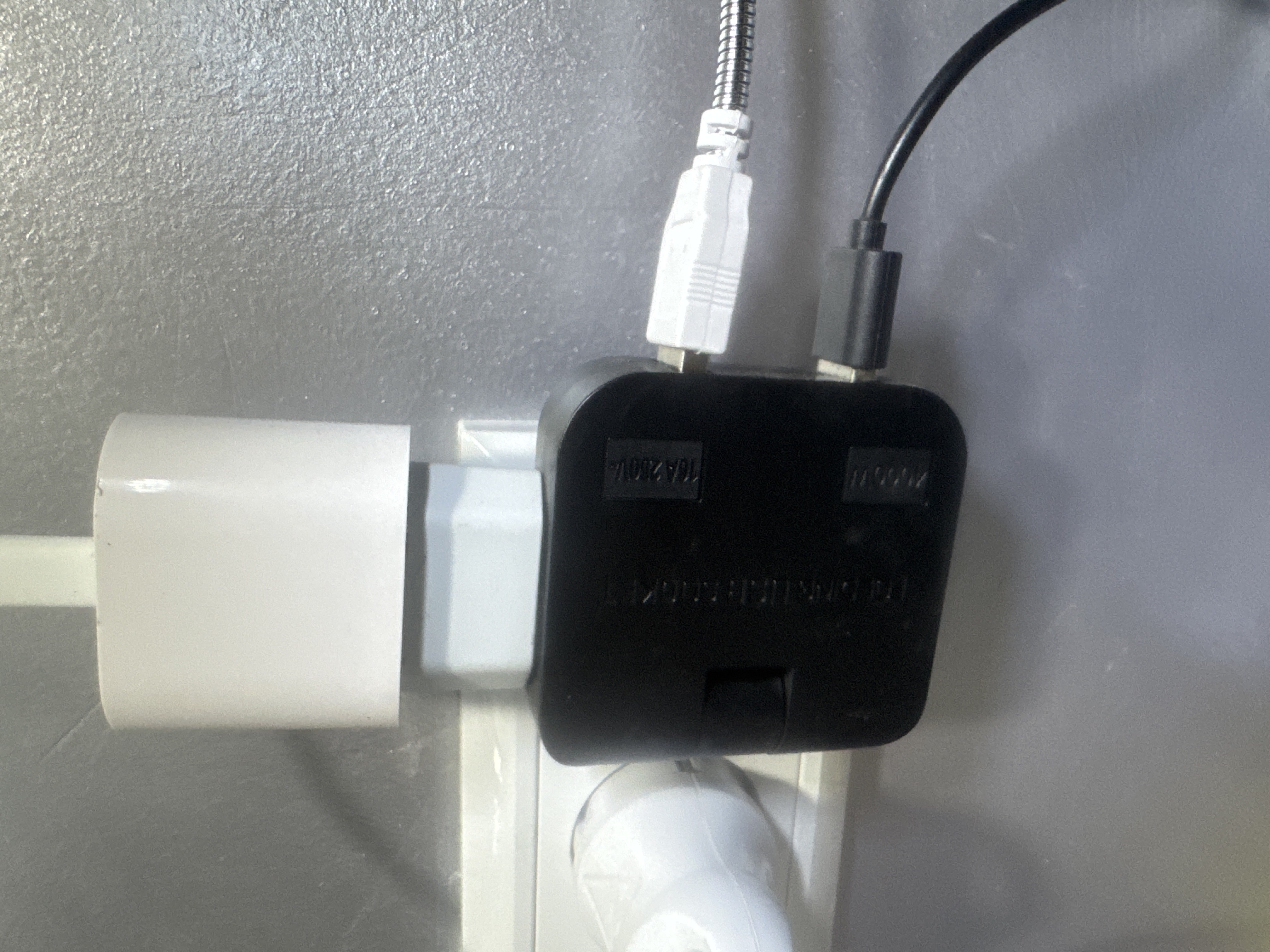 Тройник для розетки плоский, с USB поворотный сетевой фильтр на 180 градусов, адаптер