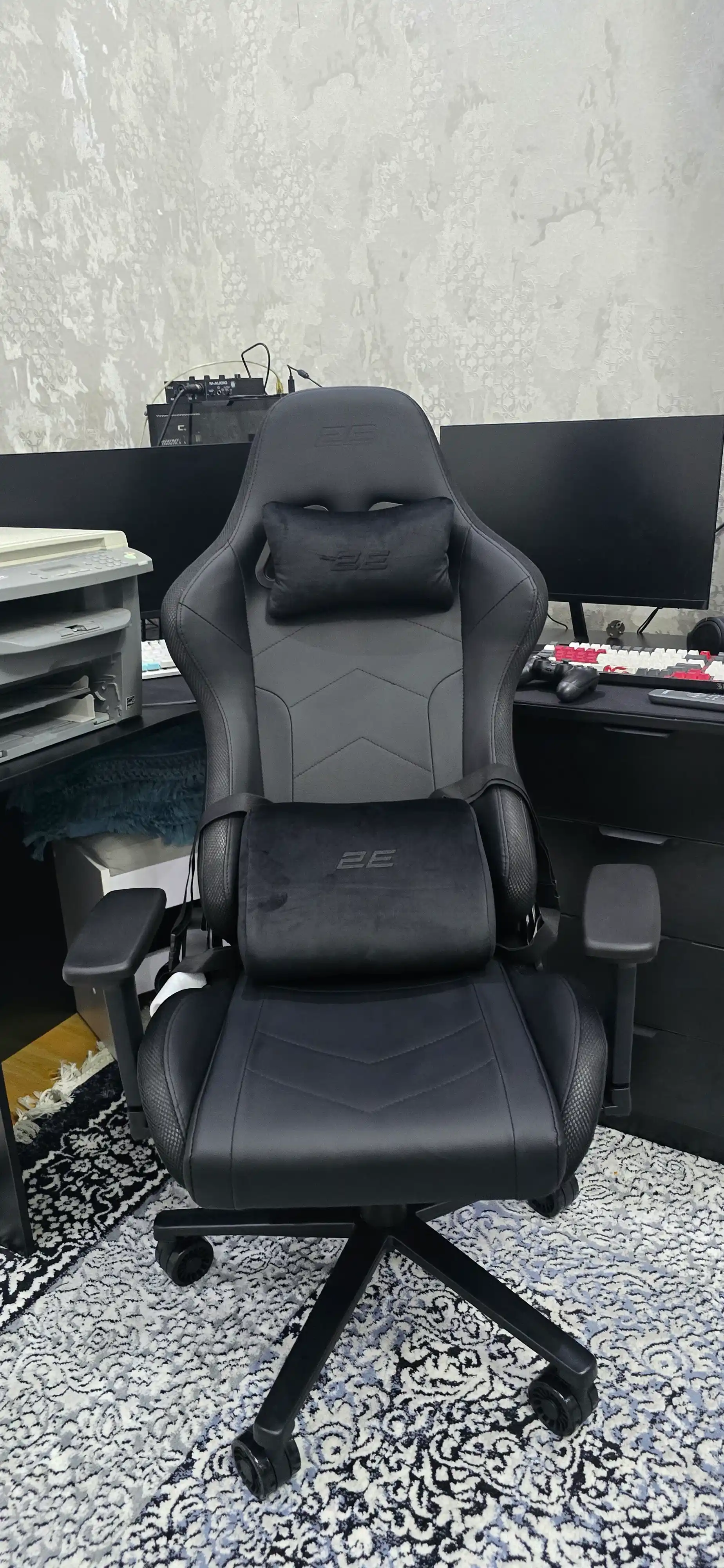 Игровое кресло 2E GAMING OGAMA ll RGB Black+в подарок фирменная футболка 2E-GC-OGA-BKRGB