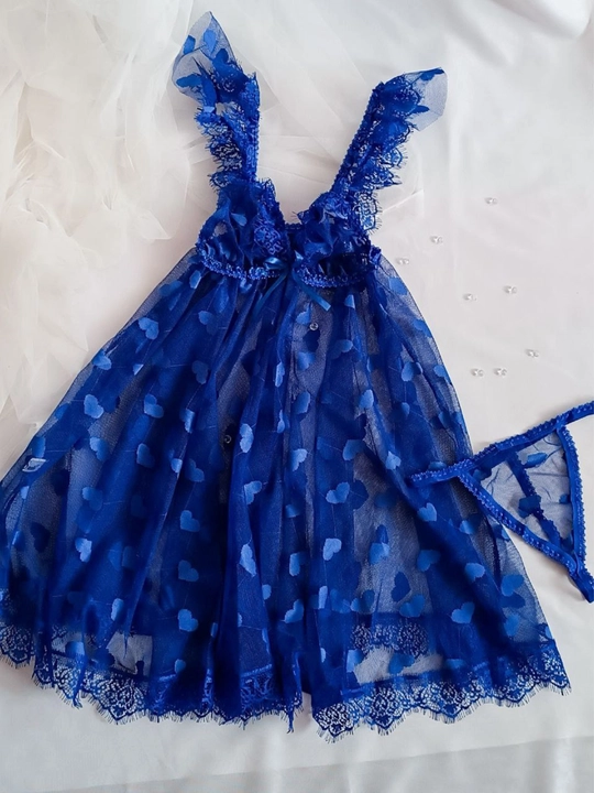 Ayollar pijama va  penyuar stringi bilan, ayollar tungi kiyimi