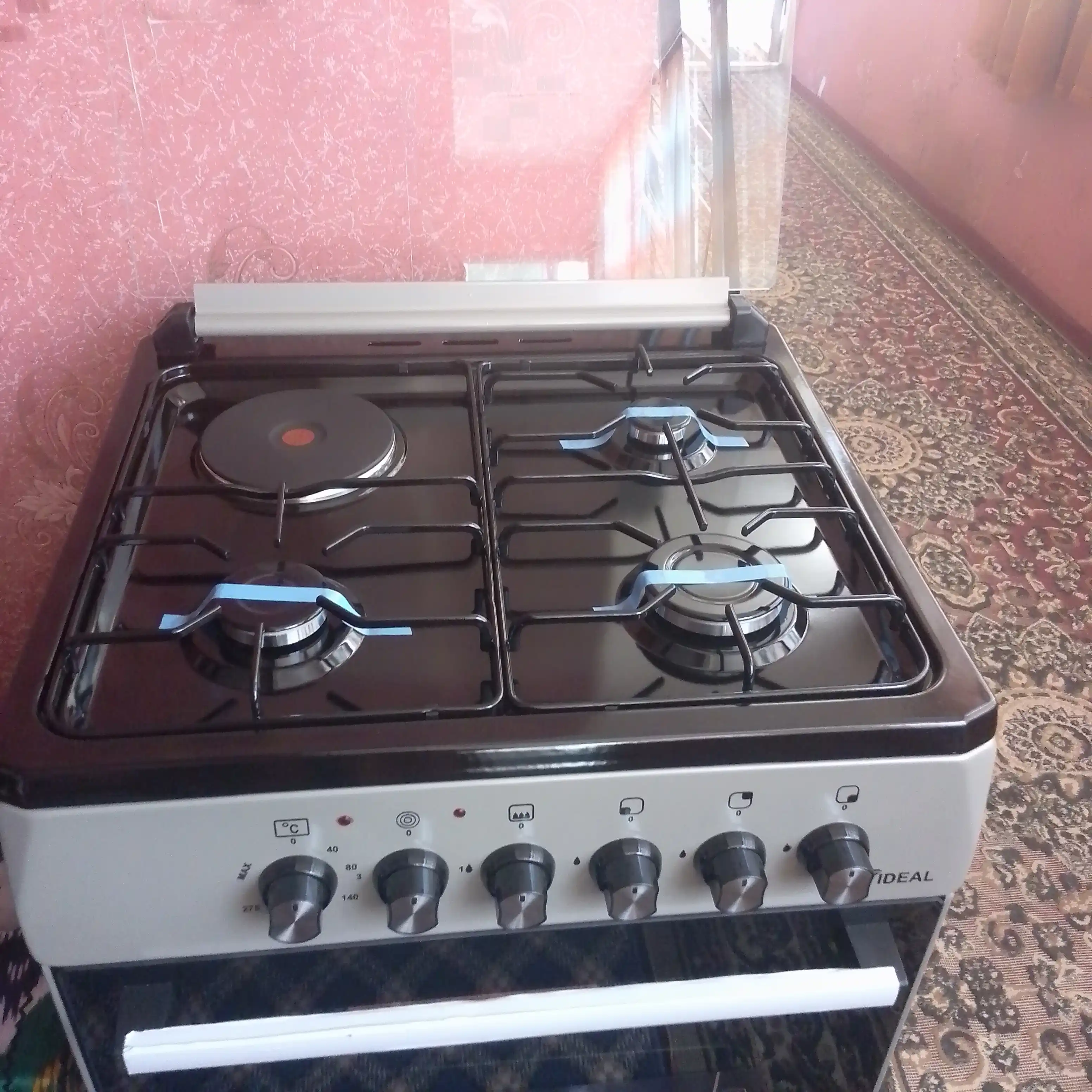 Gaz plita Ideal L305, 3+1 konforkali, pech hajmi 65 litr, 60 * 60