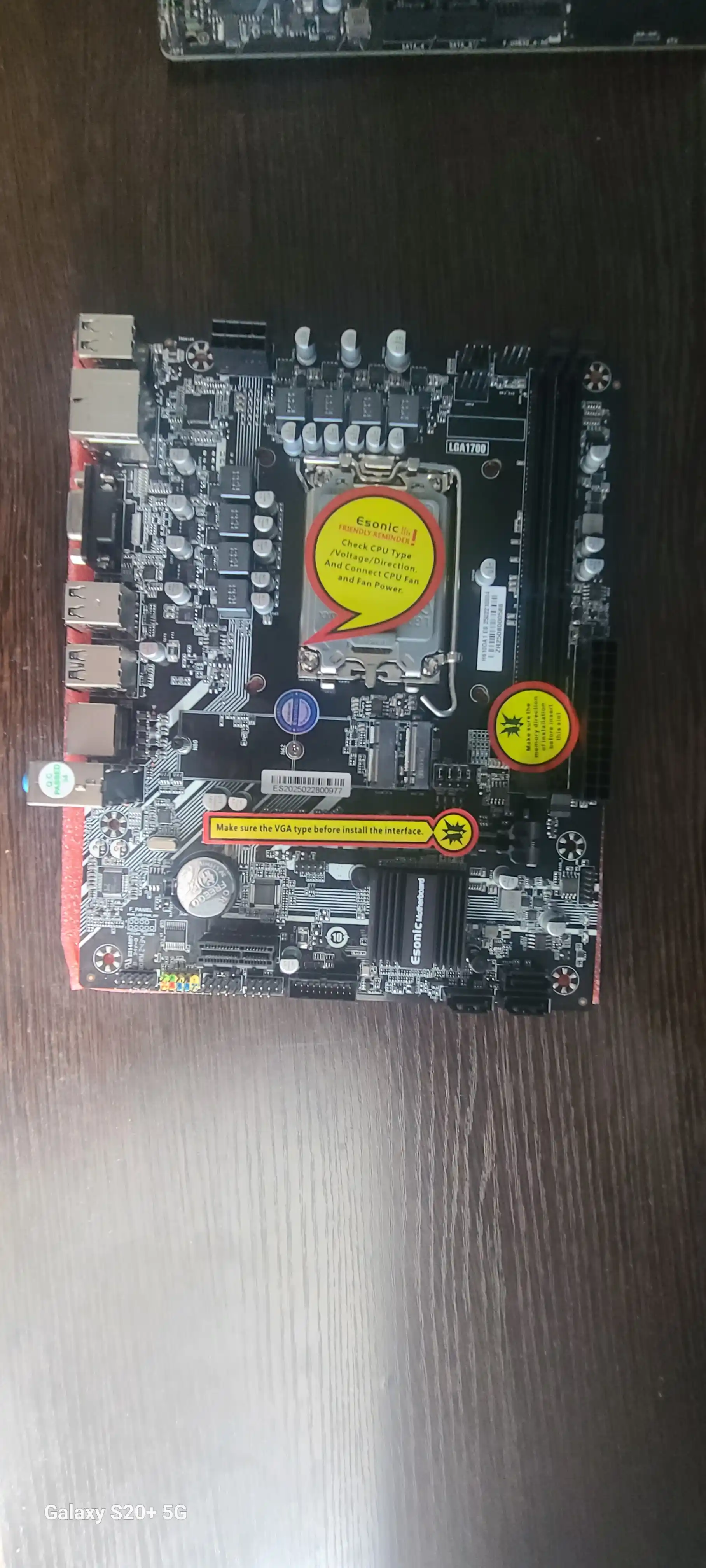 Ona plata Esonic H610 LGA 1700 DDR4 Intel Core i3 i5 i7 i9 gen 12th 13th