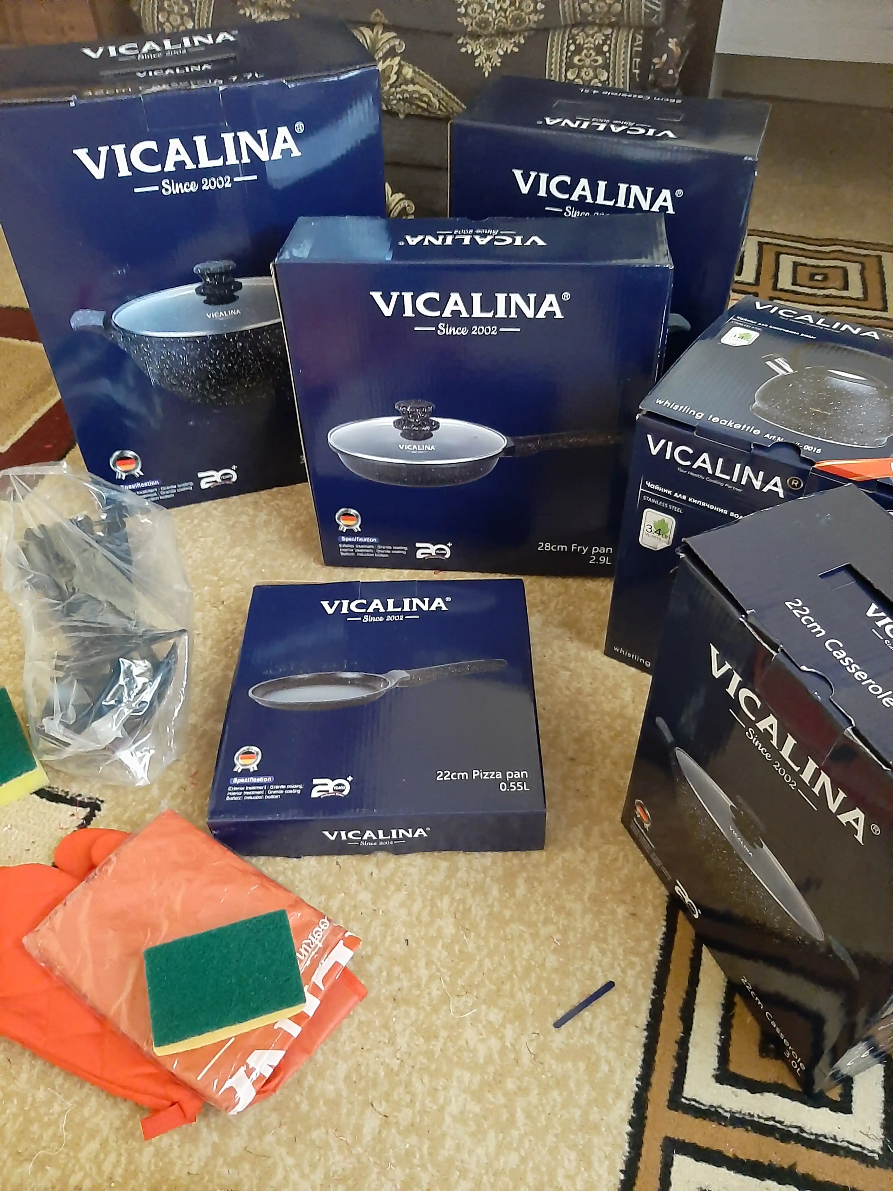 Vicalina kastryulkalar to‘plami idish-tovoq va qozonlar to‘plami