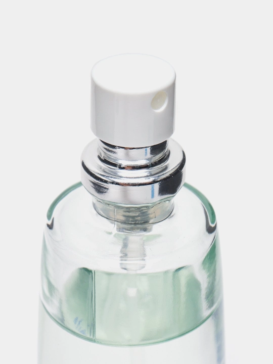 Ayollar uchun Avon Summer White atir suvi gul va meva iforli yoz ifori