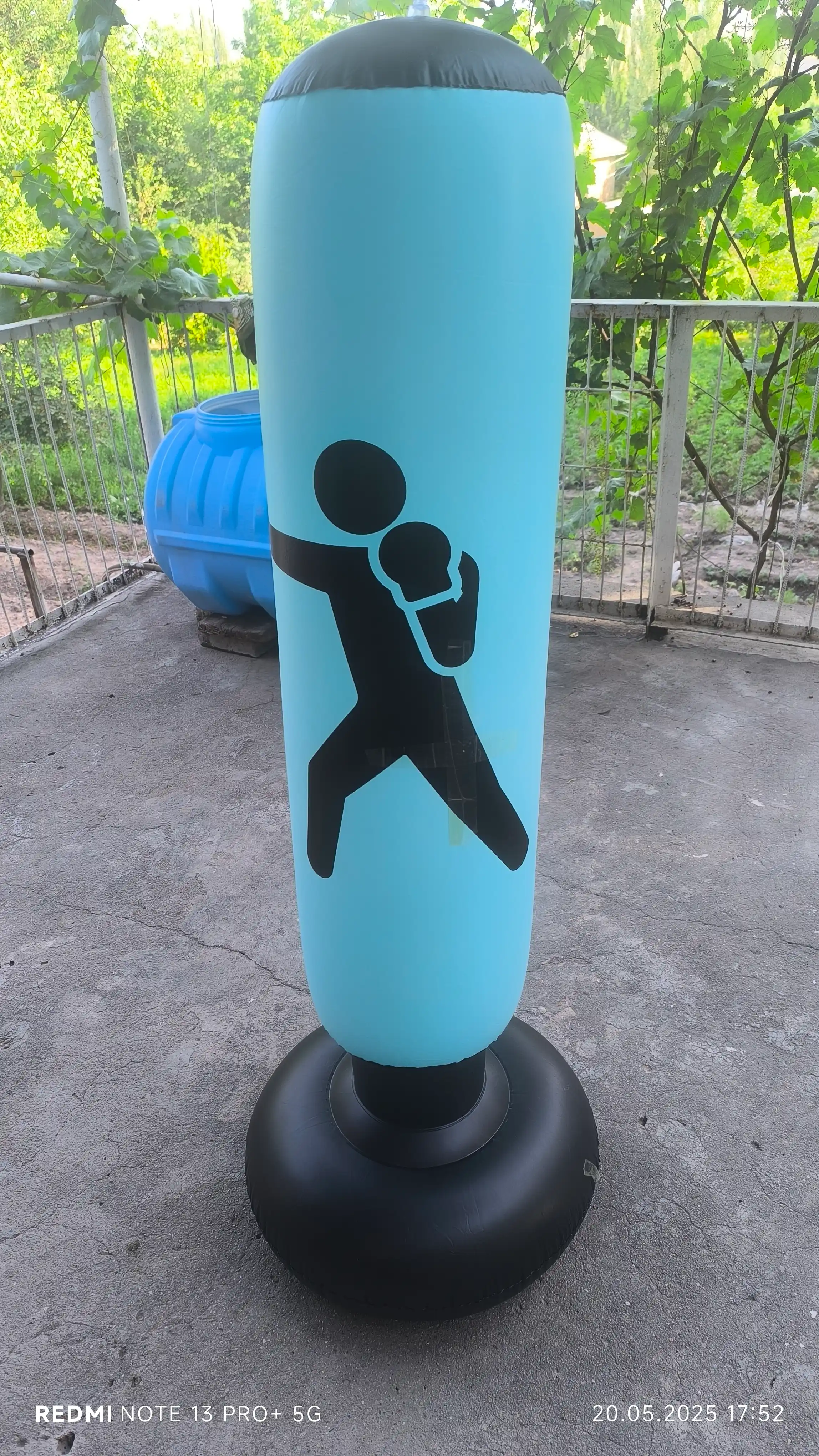 Boks uchun grusha, puflanadigan, bolalar uchun, 1.6 m