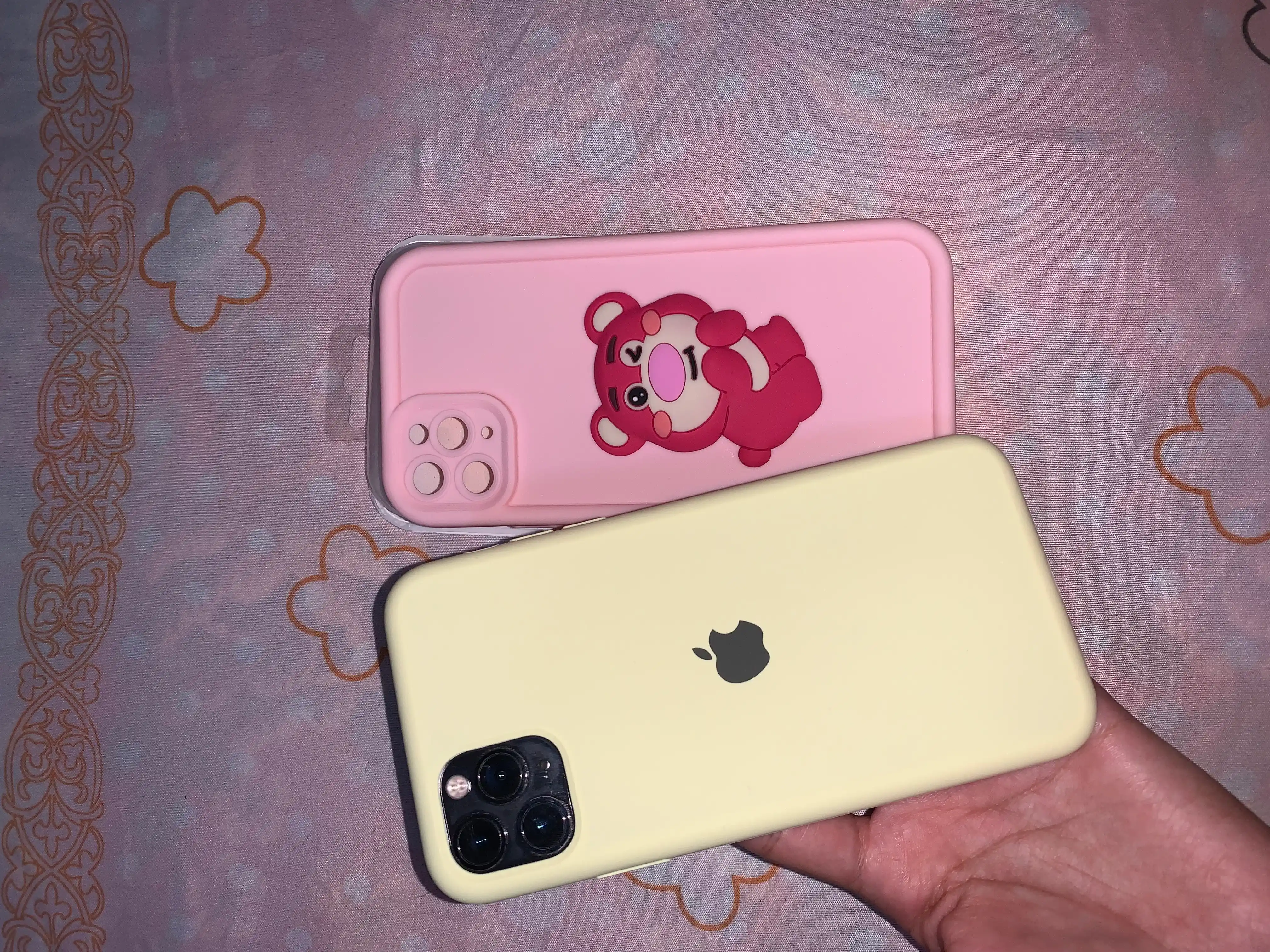 Chexol iPhone taddy oyinchoqli 7, 8, 11, 12, 13, 14, 15, se, xs, xr, pro, max, plus, mini