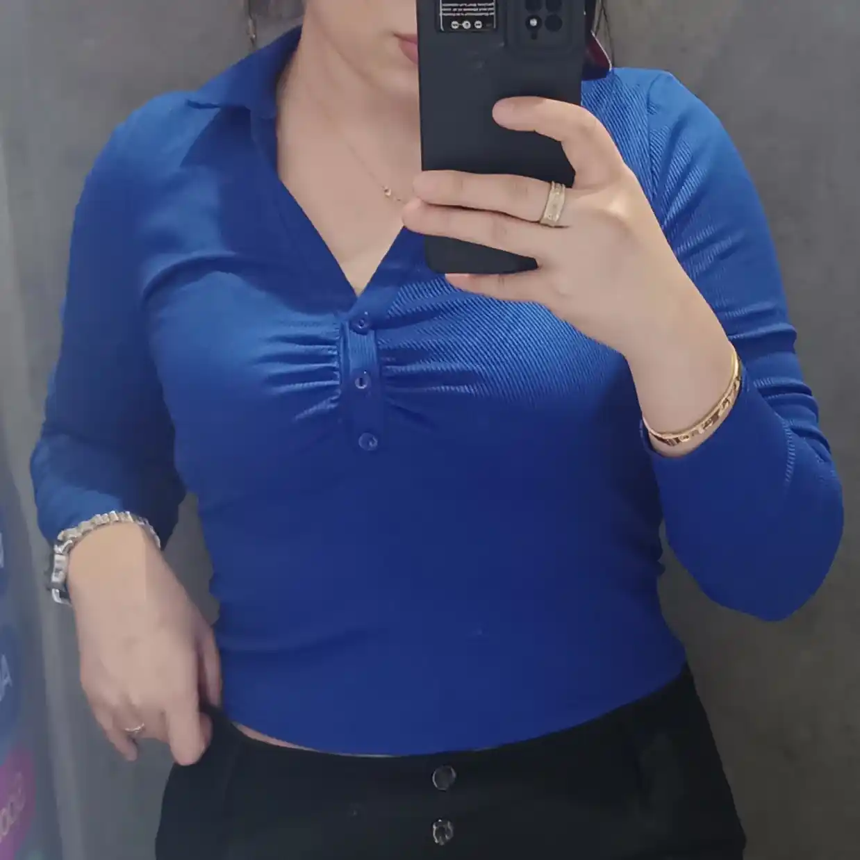 Ayollar uchun trikotaj lonsliv, uzun yengli