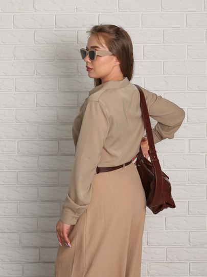 Suniy ipakdan oversize bluzka, yelkasi tushirilgan, S-L
