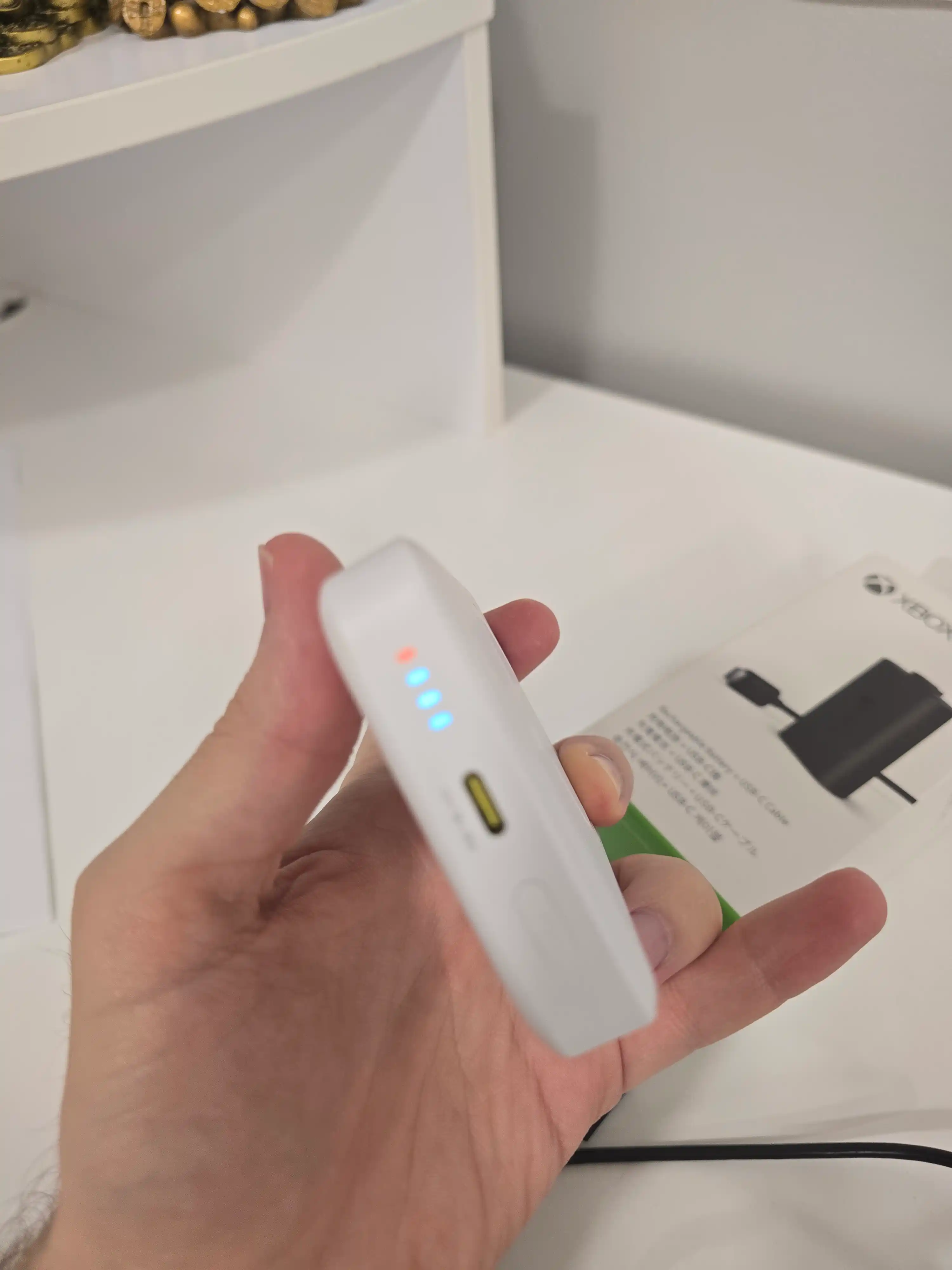 Baseus MagSafe tashqi akkumulyatori, 10000 mA/soat simsiz zaryadlash imkoniyati