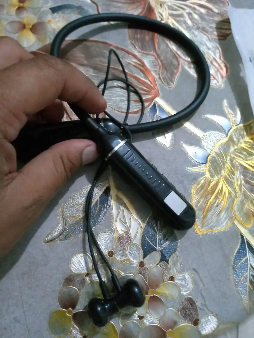 12D simsiz Bluetooth quloqchinlar, ichki kanalli, bo‘yin gardishi bilan