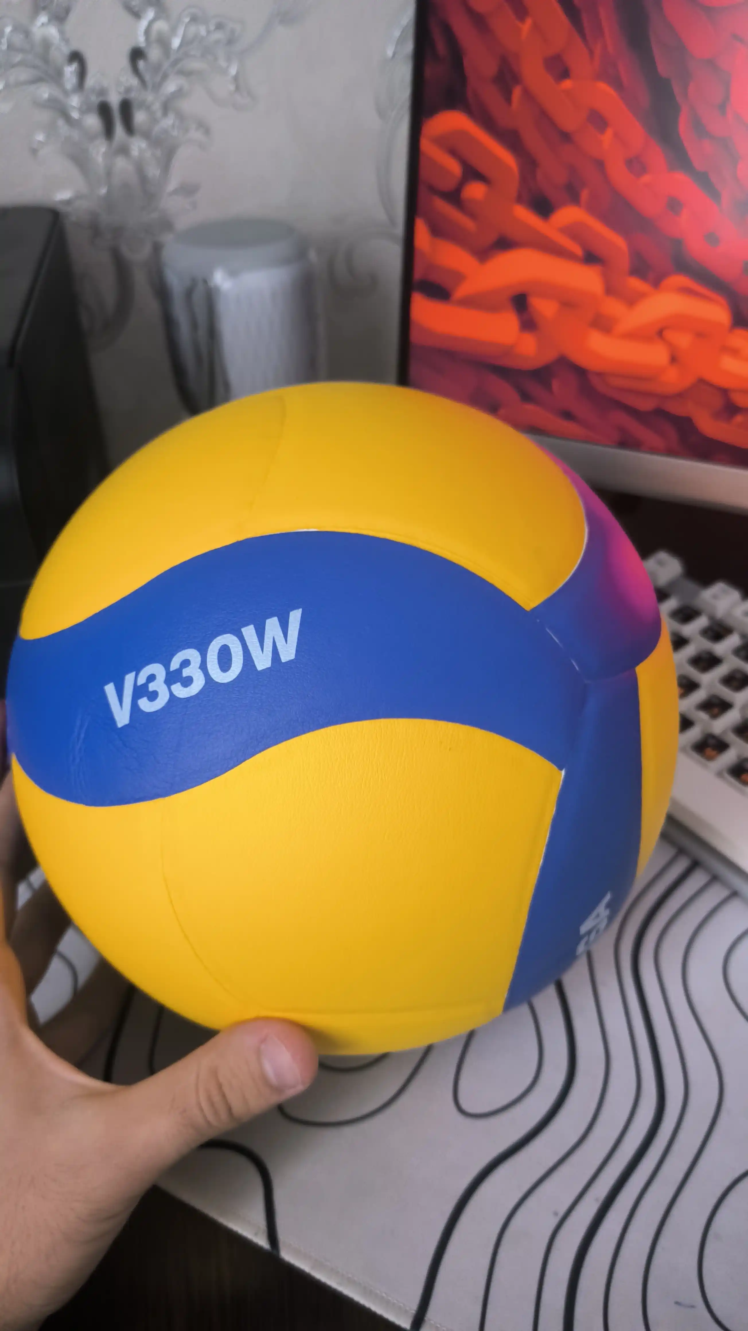 Voleybol to'pi Mikasa