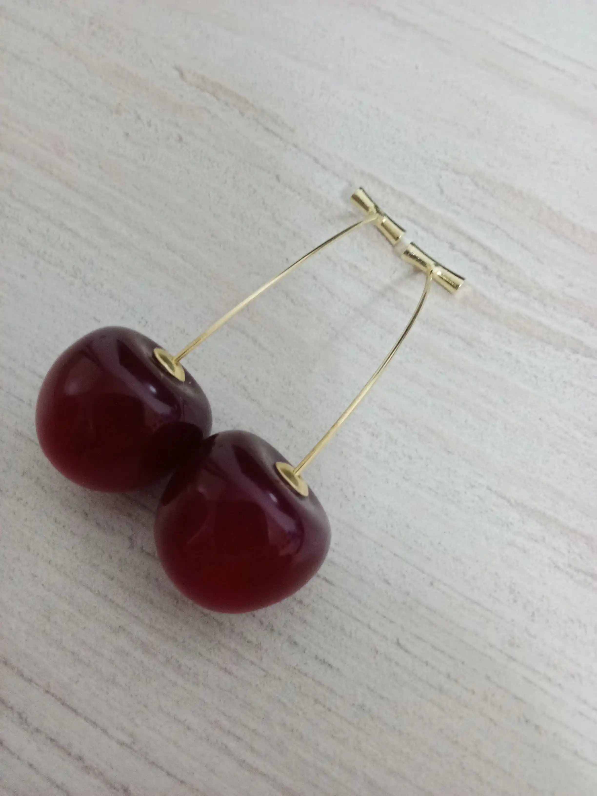 Серьги в виде вишни