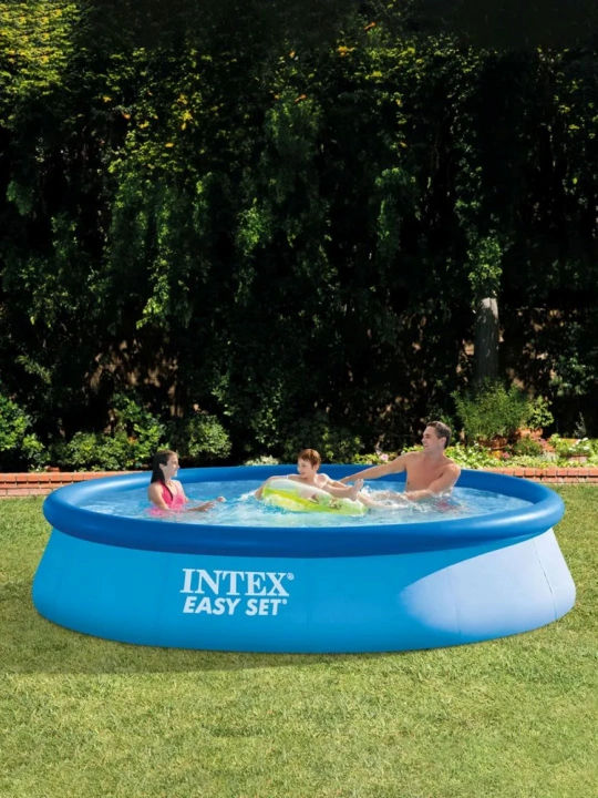 Katta shishiriladigan basseyn, uyda va dachada dam olish uchun "Intex Easy Set 880-5621L"