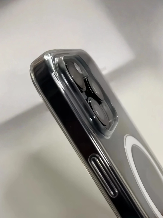 Magsafe, TPU shaffof magnitli korpus AI tugmalari bilan iPhone 16 Pro/Max uchun