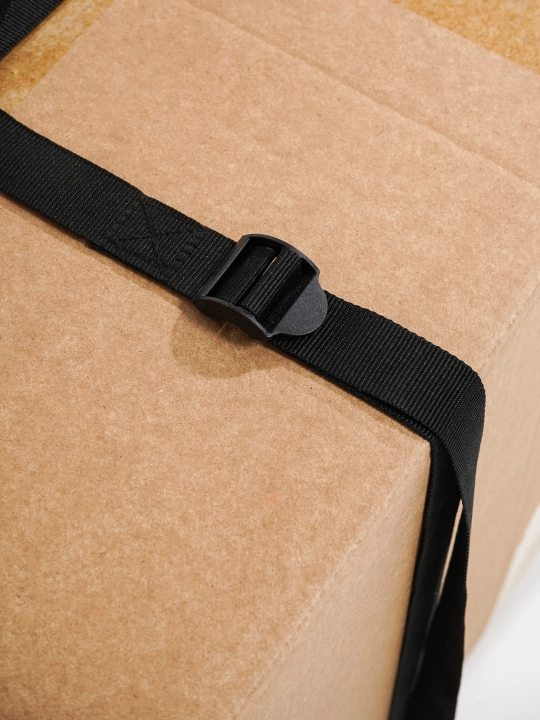 Qora universal yuk tasmasi P-04-20/25