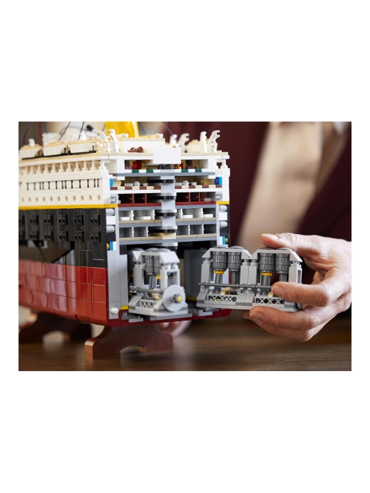 LEGO 10294 Титаник — Коллекционный конструктор для взрослых, 9090 деталей