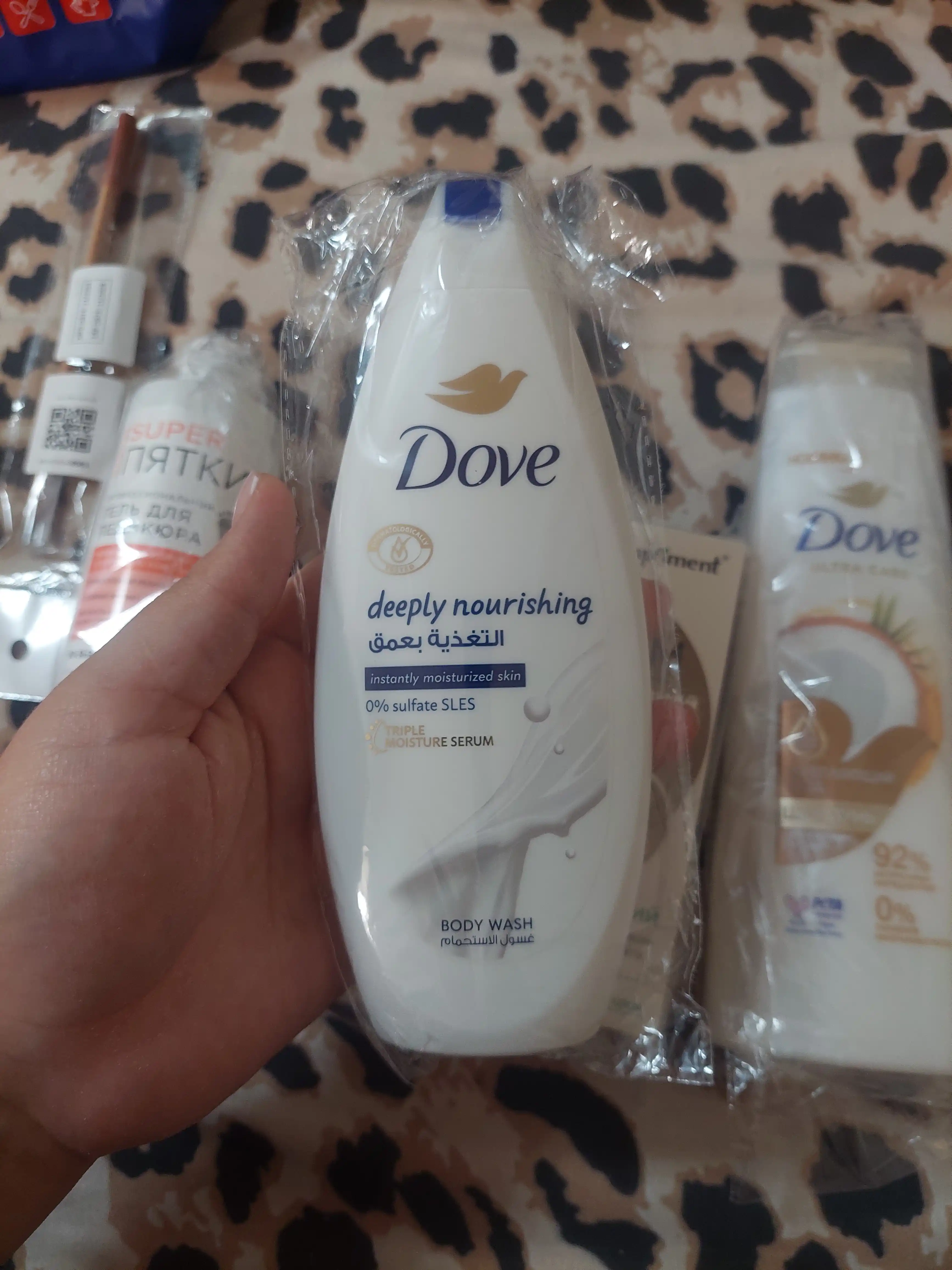 Гель для душа Dove BW Deeply Nourishing Dune, 250 мл