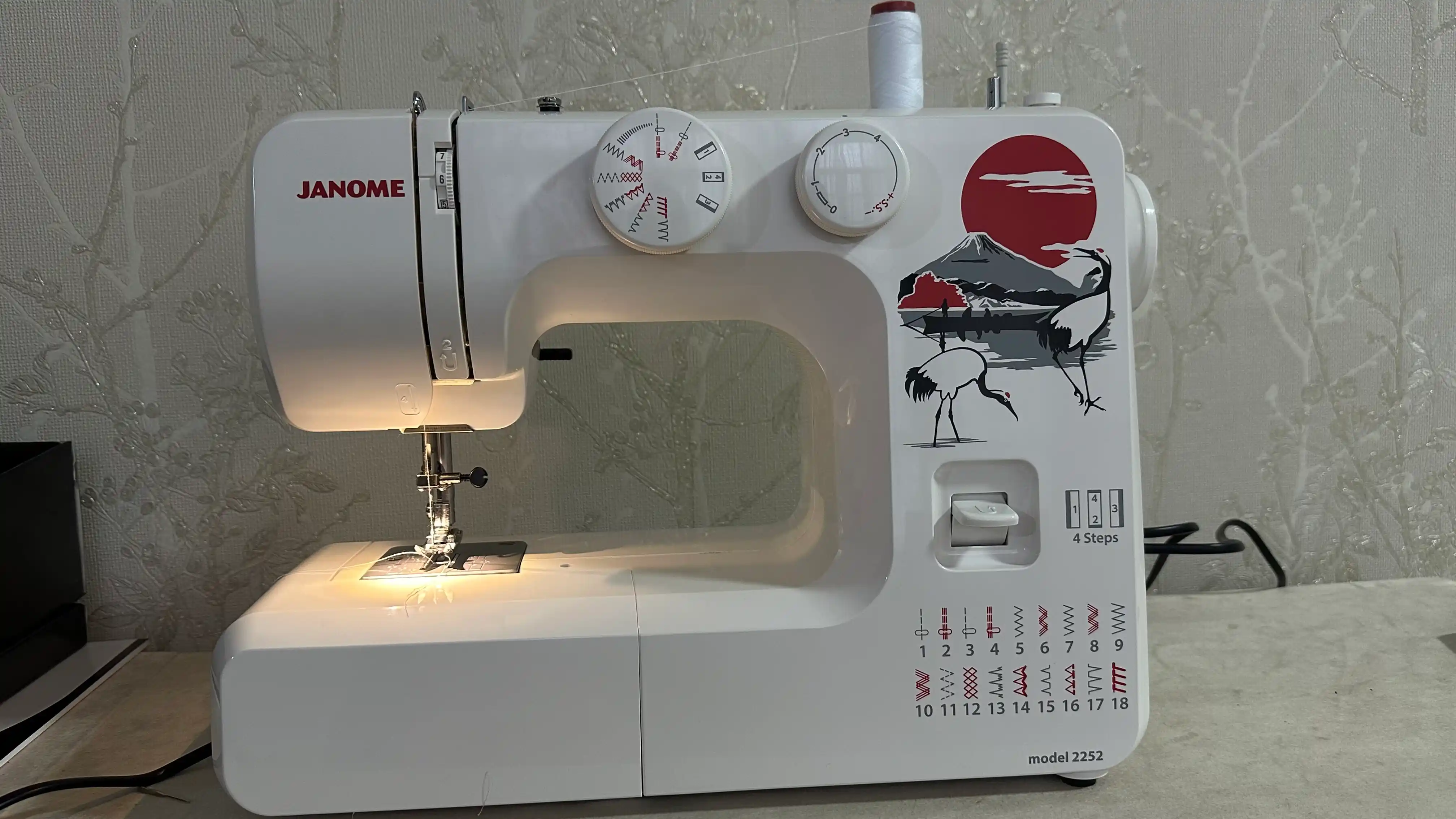 Tikuv mashinasi Janome 2252