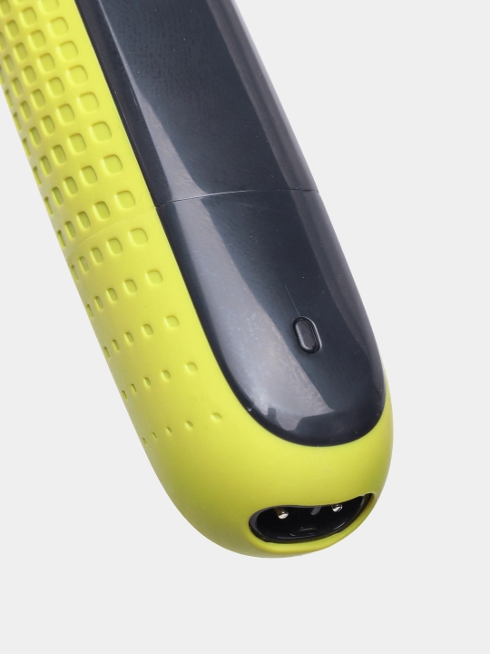 Philips Триммер для бороды и усов Philips OneBlade QP2824